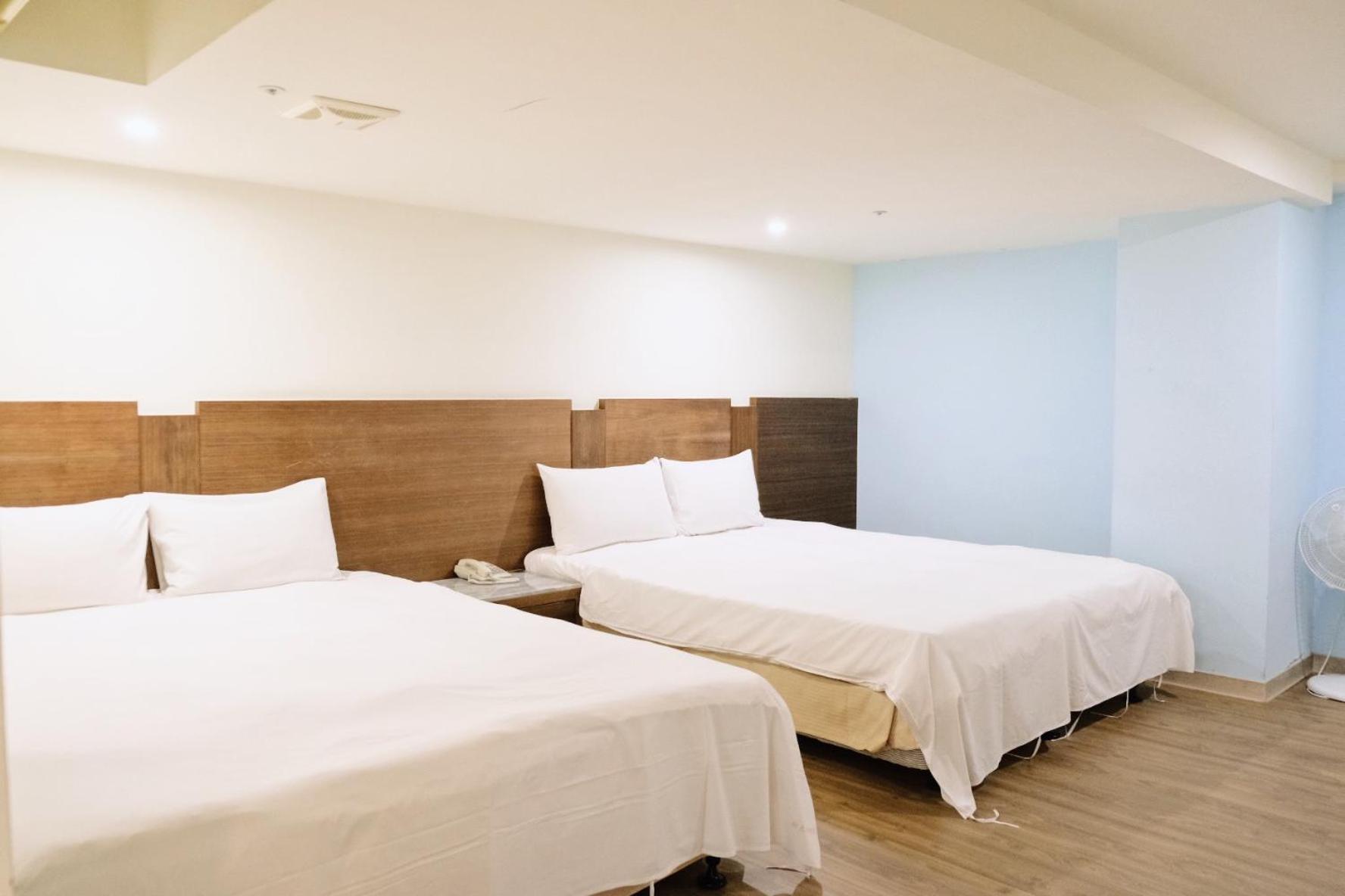 Yoai Nemuru Inn Tainan Buitenkant foto