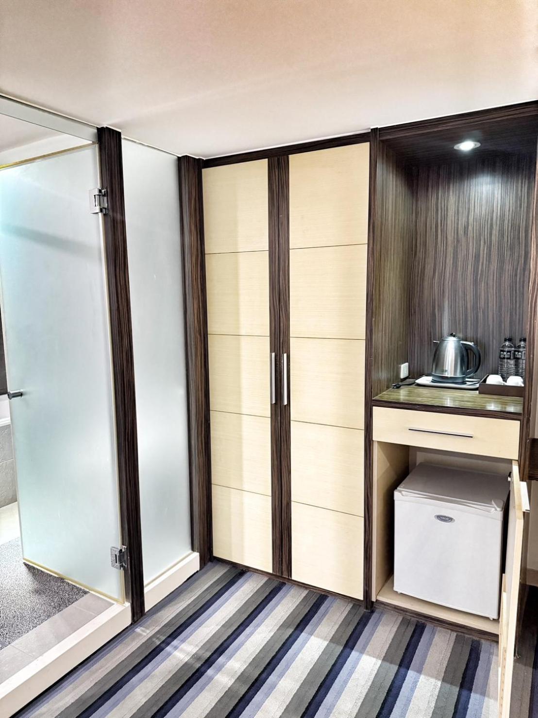 Yoai Nemuru Inn Tainan Buitenkant foto