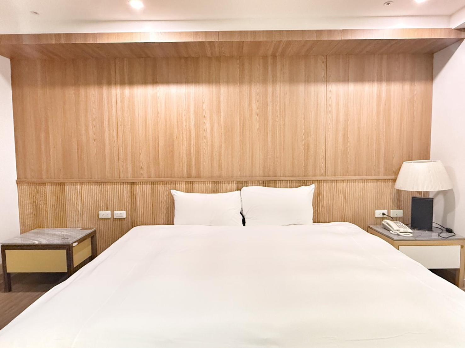 Yoai Nemuru Inn Tainan Buitenkant foto