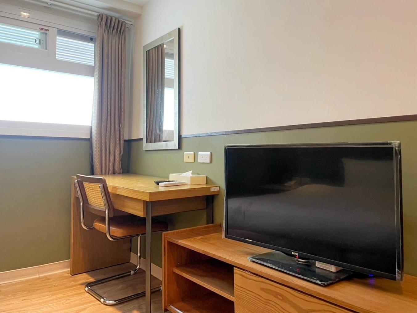 Yoai Nemuru Inn Tainan Buitenkant foto